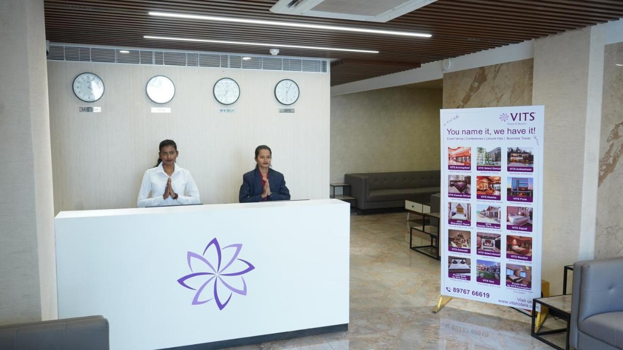 Purple Beds By Vits Dwarkesh, Surat Hotel Salabatpura ภายนอก รูปภาพ